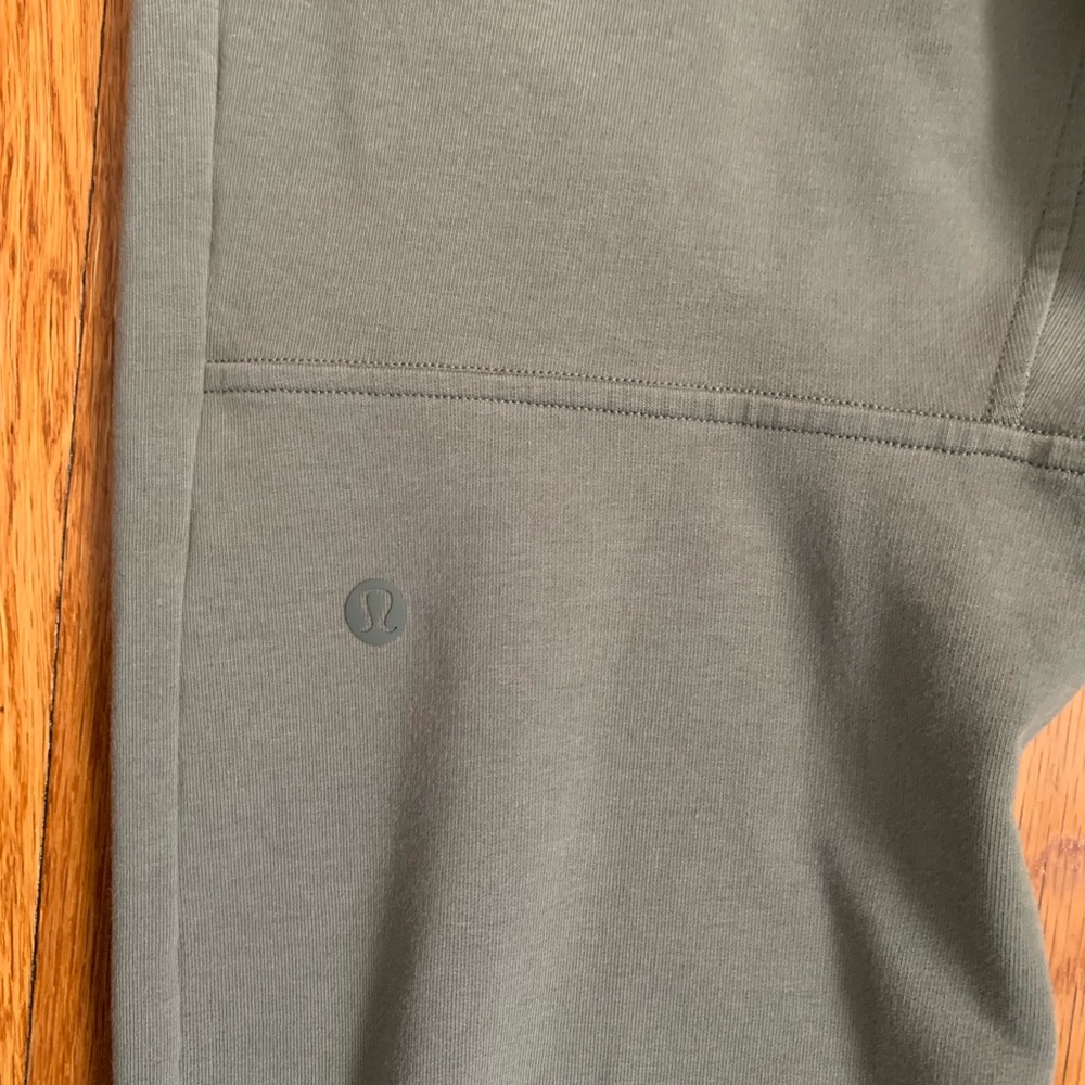 Lululemon men’s City Sweat Jogger *29" Grey Sage size M - Picture 8 of 9